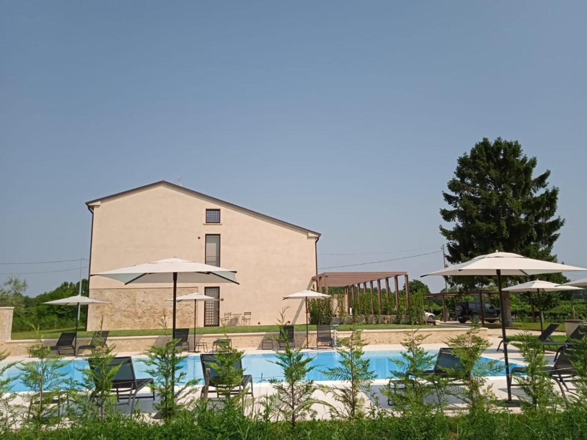 Agriturismo Casa Pezzo Кастельнуово-дель-Гарда Экстерьер фото
