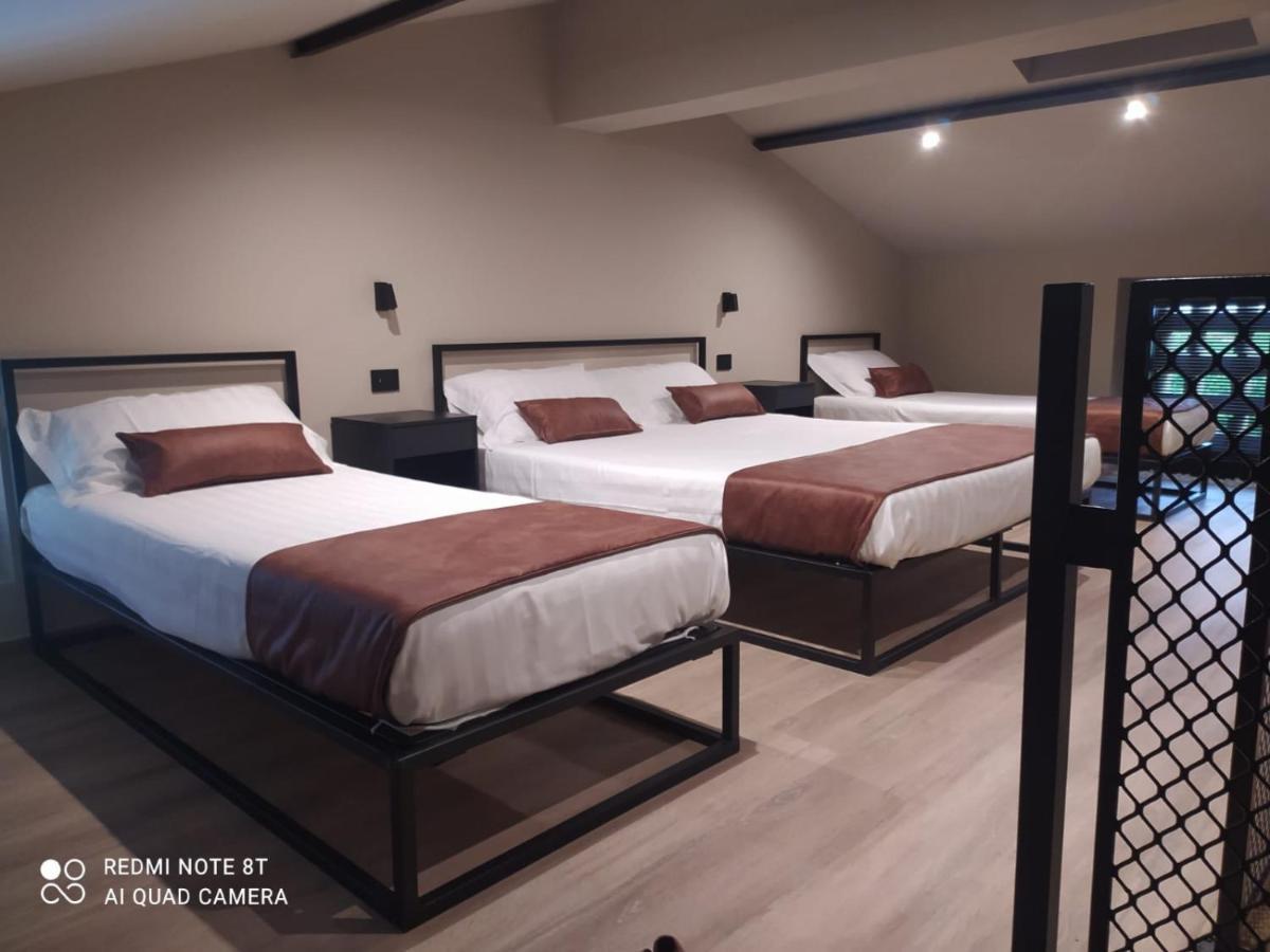 Agriturismo Casa Pezzo Кастельнуово-дель-Гарда Экстерьер фото
