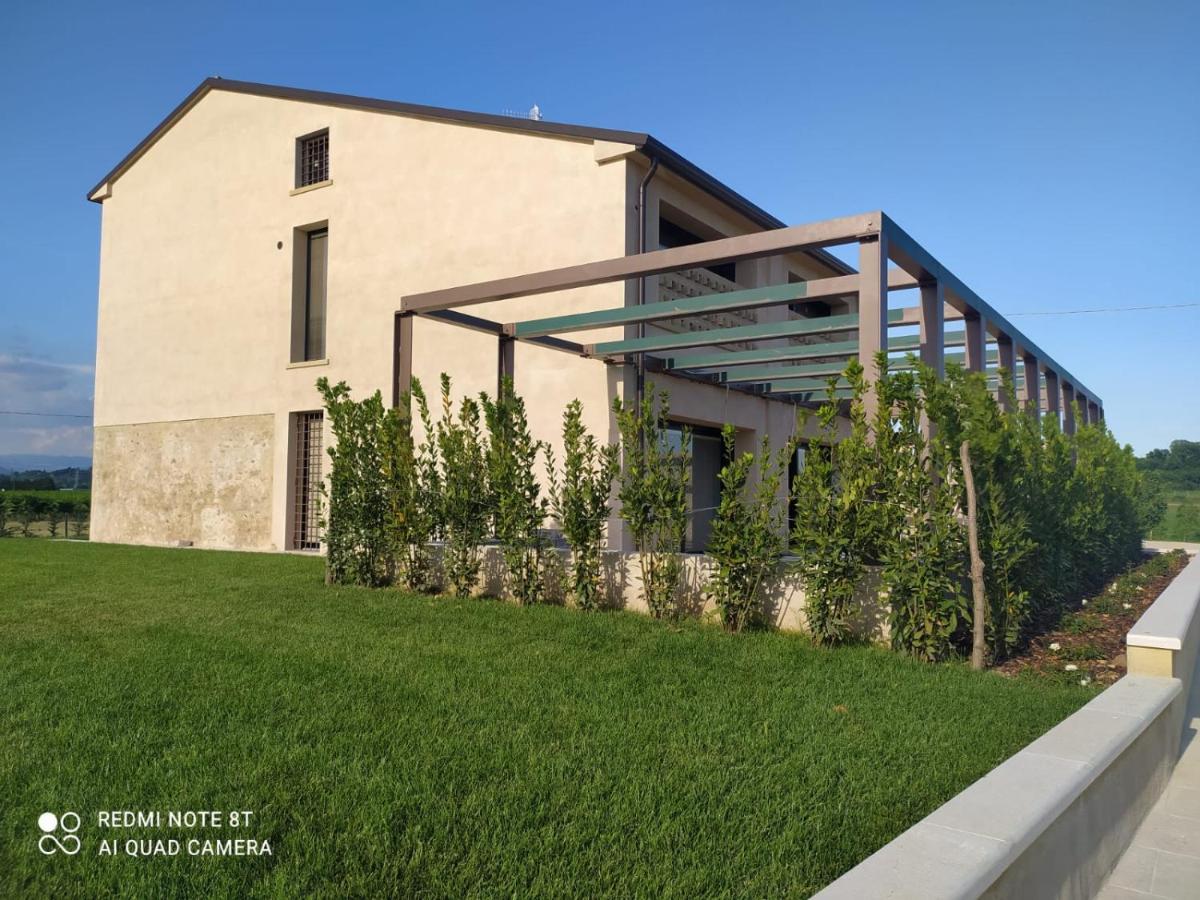 Agriturismo Casa Pezzo Кастельнуово-дель-Гарда Экстерьер фото