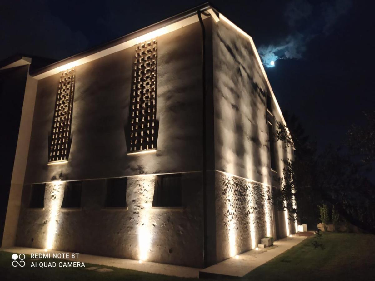 Agriturismo Casa Pezzo Кастельнуово-дель-Гарда Экстерьер фото